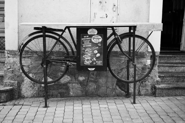 Reciclare creativă: transformări DIY cu mobilier vechi