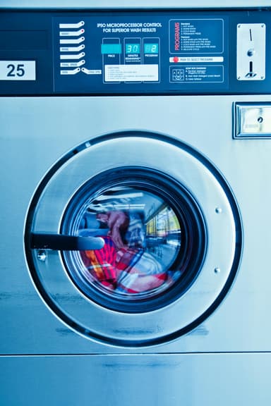 Top 10 trucuri pentru o curățenie mai rapidă și eficientă
