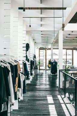 Cum îți construiești un dressing open-space