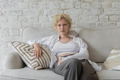 Cum să alegi canapeaua perfectă pentru sufrageria ta