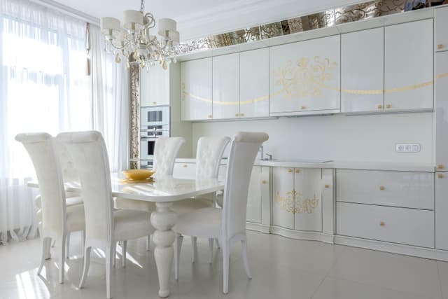 Stiluri mixte: combină elemente clasice și moderne în casa ta
