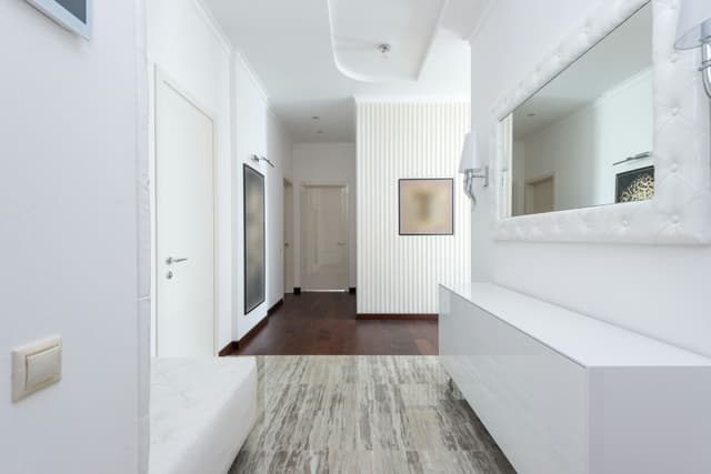 Decorarea pereților: tablouri, fotografii și oglinzi - idei de dispunere